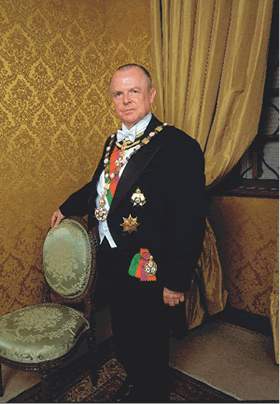 [Domluis.jpg]