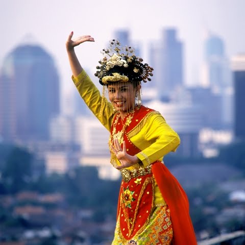 Peran Perempuan Dalam Pelestarian Budaya Betawi
