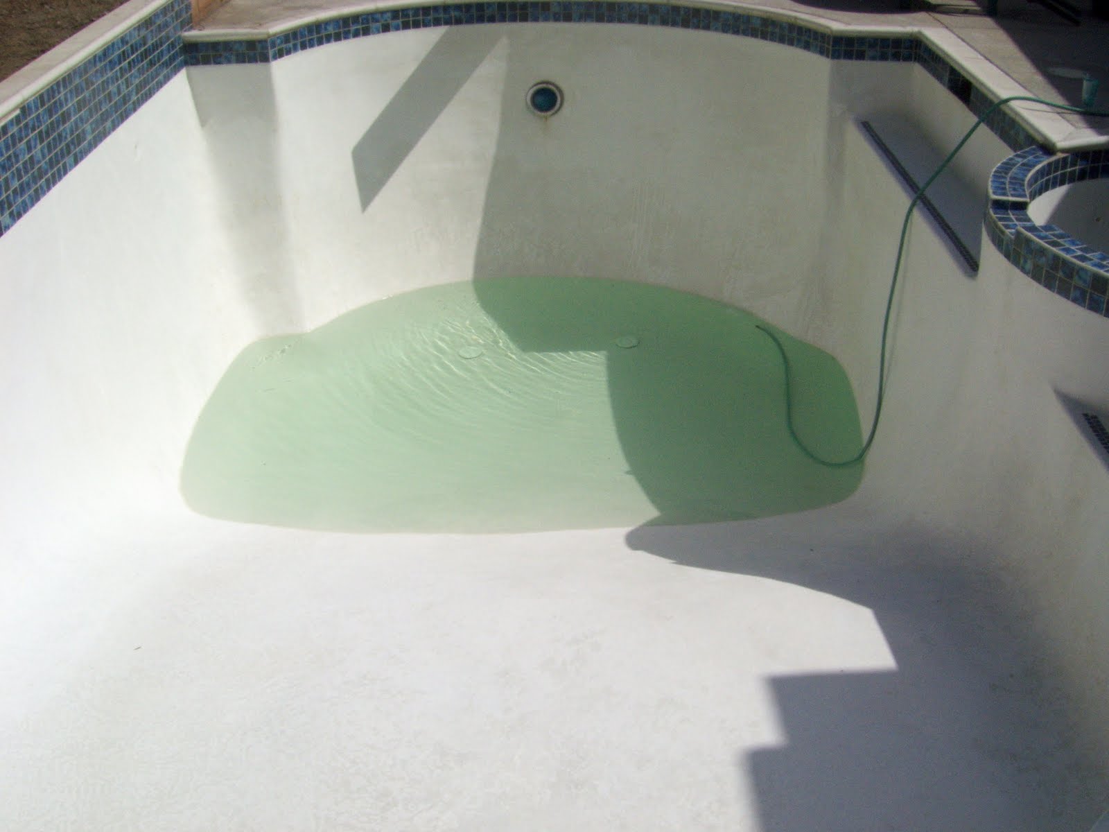 POOL TILE CLEANING PRO (877)8358763 Orange County Los Angeles