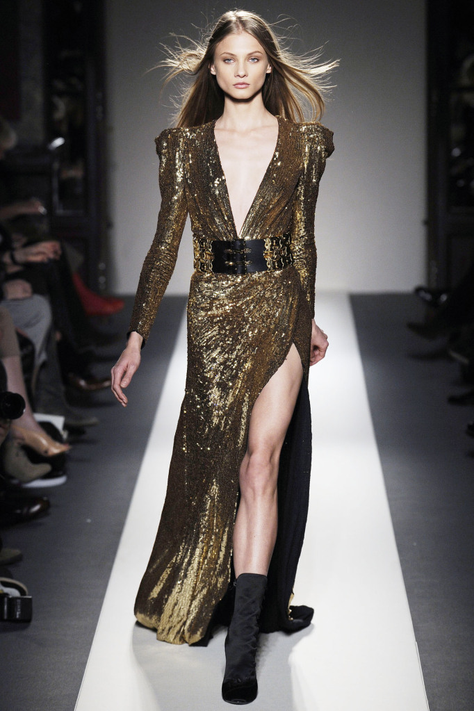 [Balmain+A:W10+Gold+V+neck+gown+SH.jpg]