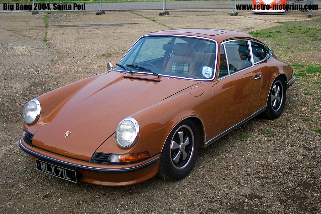 Your daily car fix: Porsche brown, modern vs classic