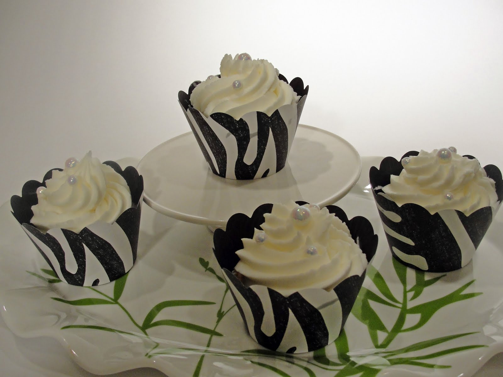 zebra cupcake clipart - photo #49