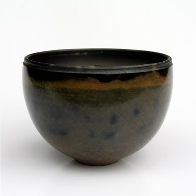 [2009.10.13_Petrus+Sponk+bowl_PTphoto_400.jpg]