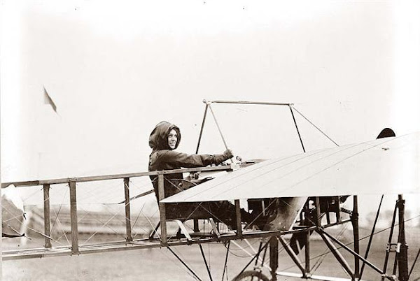 Harriet Quimby. 1911