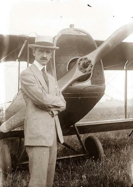 Glenn Curtiss. Undated