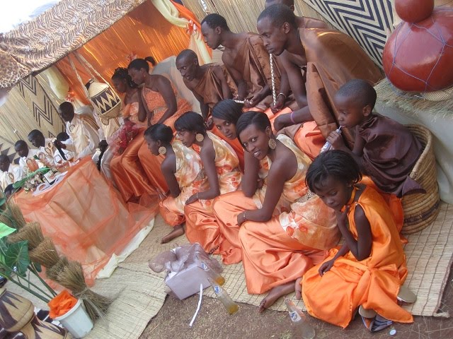 A Rwanda Momma...: Dowry Paid!