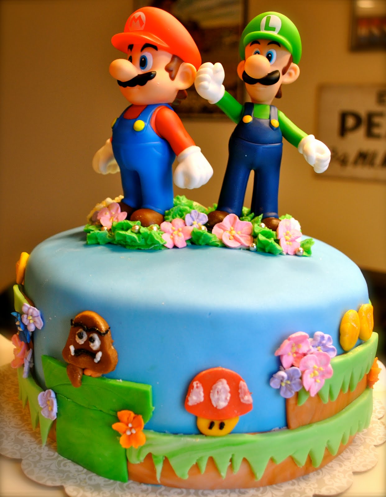 Sweet Gabby Super Mario Bros Cake