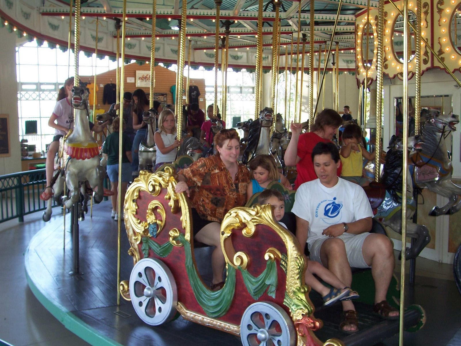 [MerryGoRoundMing.jpg]