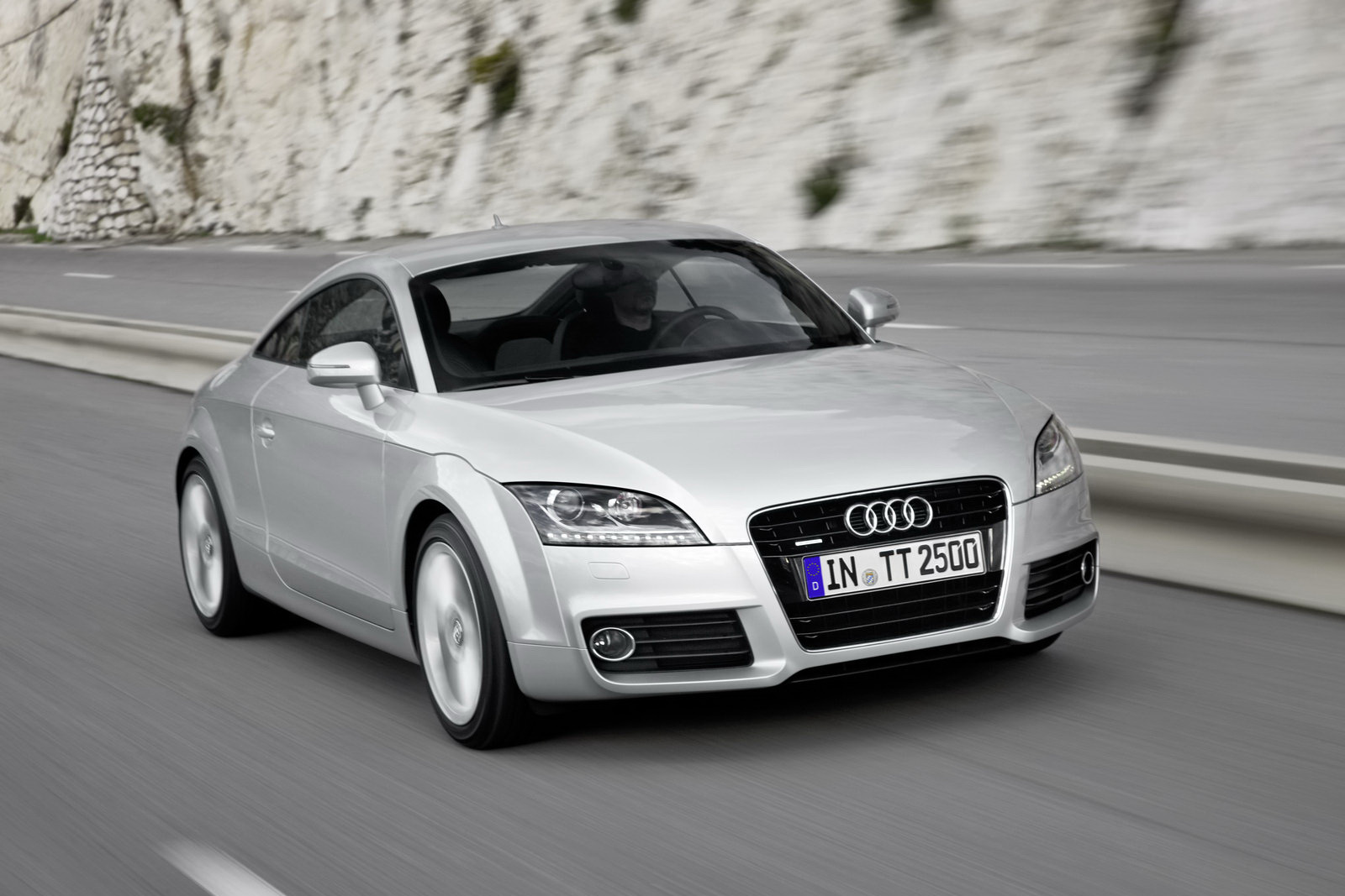 2011 Audi TT Coupe and Roadster Range Facelifted, New ...
