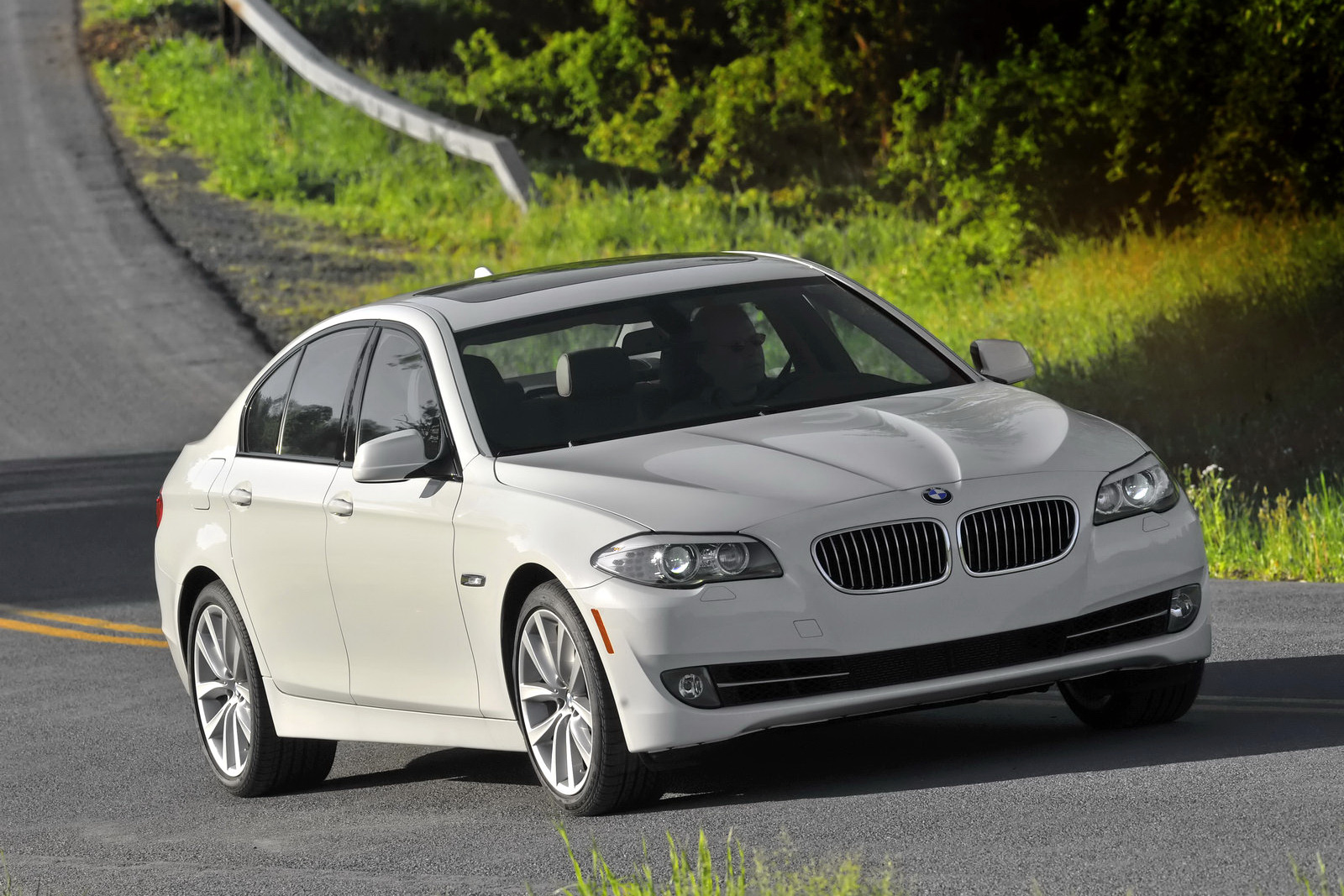 BMW 5 Series 2011