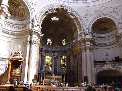 interior cathedral Berliner Dom