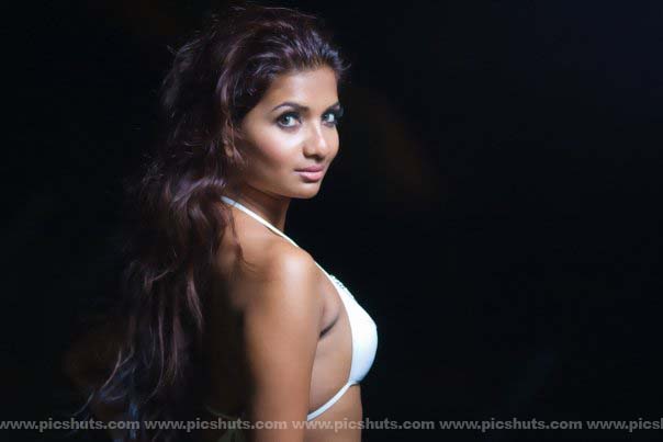 Gamya_Prasadini_25_asiachicks.blogspot.vom.jpg