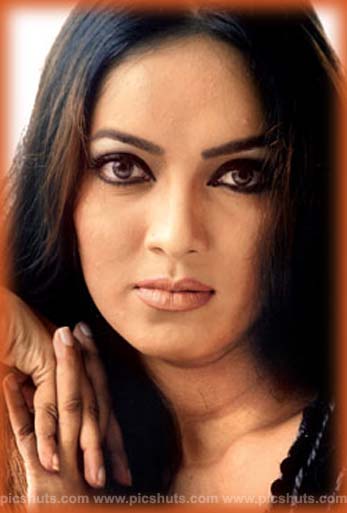 Nirosha%2BPerera%2B6.jpg