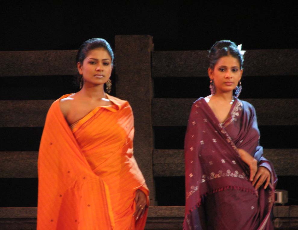 sri%2Blankan%2Bmodels_23_asiachicks.blogspot.com.jpg