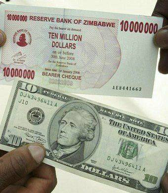 Naveen Mutnal S Hyperinflation Of Zimbabwe Look At The Child Carrying Loads Of Zimbabwe Dollars Which May Not Last For Days Also