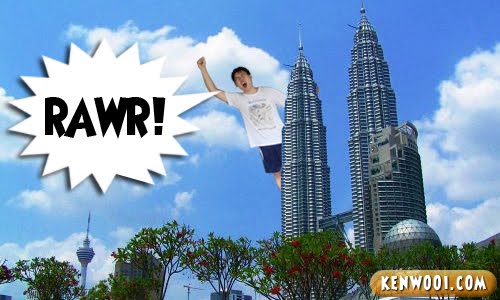 twin towers attack pictures. Twin+towers+attack