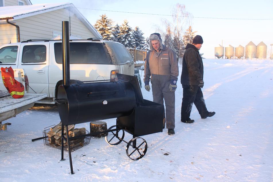 Romanow Industries Smoker tractor BBQ