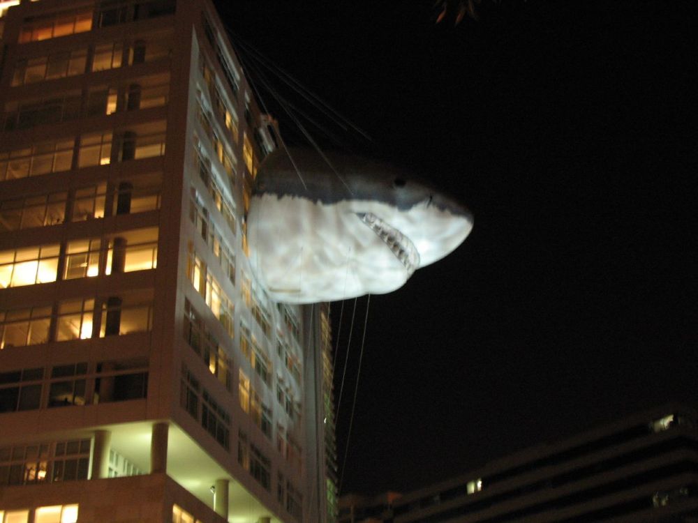 [discovery_building_06.jpg]