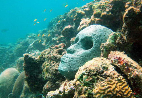 [underwater_sculptures_12.jpg]