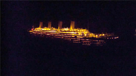 [titanic_paper_model_23.jpg]