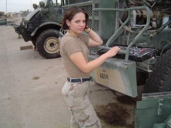 [Military_Women_47.jpg]