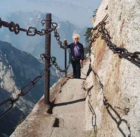 [hiking_trail_13.jpg]