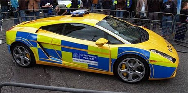 [Police-Cars-02.jpg]