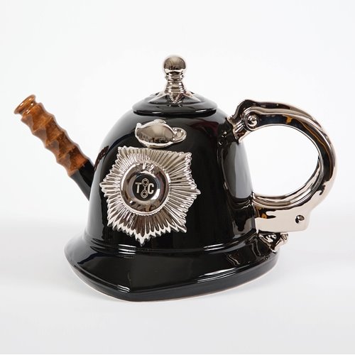 [unique-teapots-101.jpg]