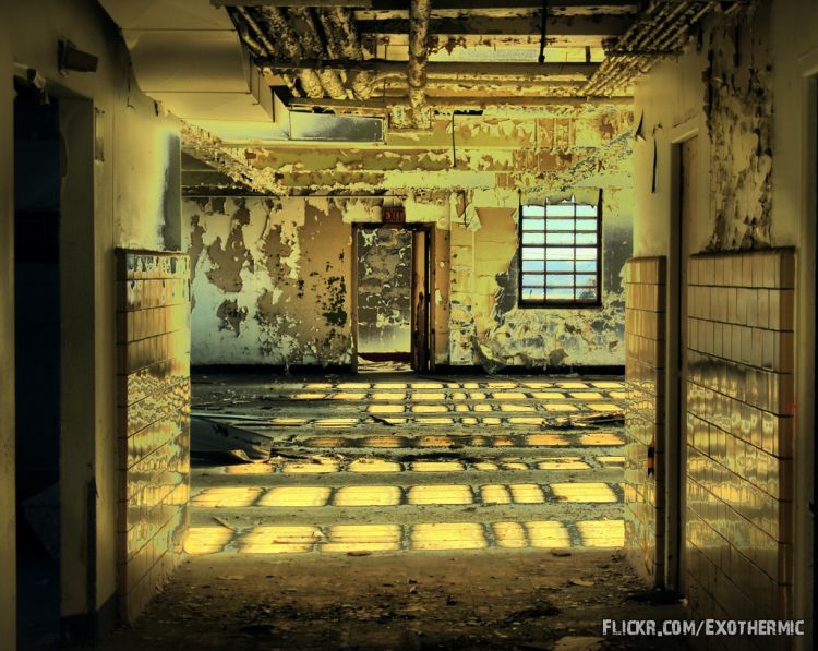 [abandoned_prison_16.jpg]