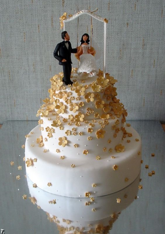 [russian_wedding_cakes_32.jpg]