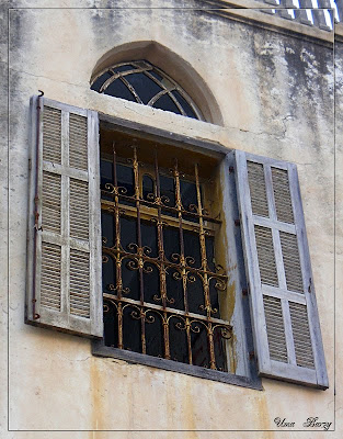 окно арабской архитектуры