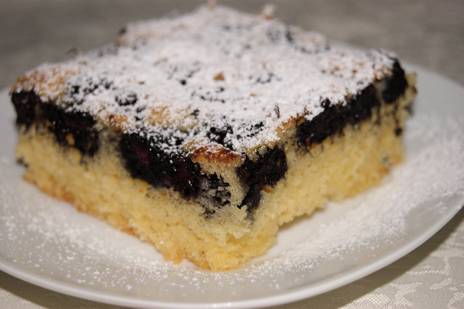 The-herbs-and-I: Maulbeerkuchen