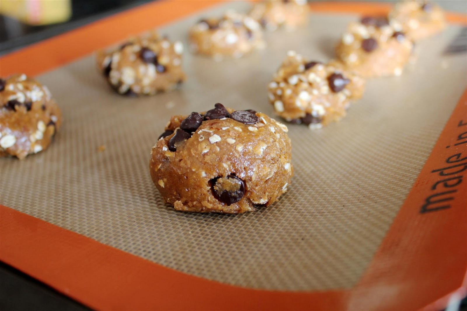 Whole Wheat Peanut Butter Chocolate Chip Oatmeal Cookies Kitchen Grrrls.