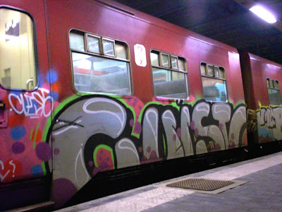 Cuisto train graffiti