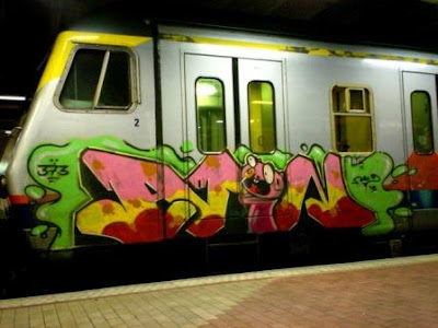 graffiti artist supplies