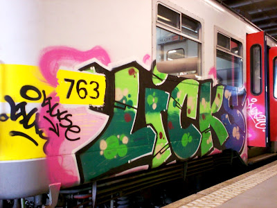 Licks graffiti