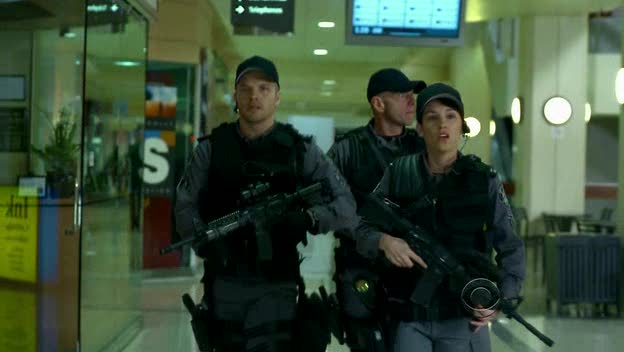 [Jules_Flashpoint+1x6+-+11.jpg]