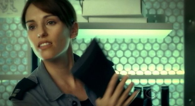 [Jules_Flashpoint+1x7+-+2.jpg]