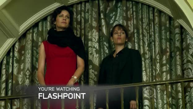 [Jules_Flashpoint+2x1+-+30.jpg]