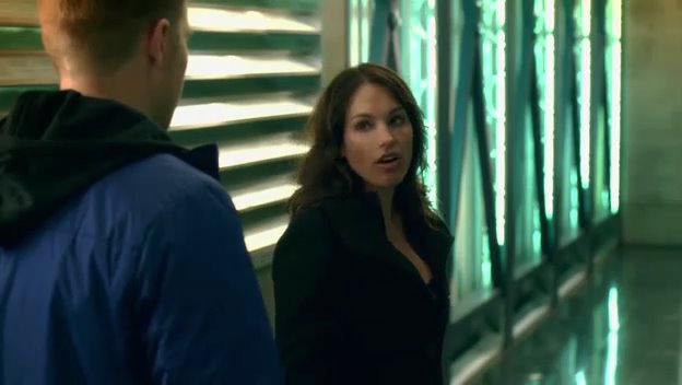 [Jules_Flashpoint+2x8+-+9.jpg]