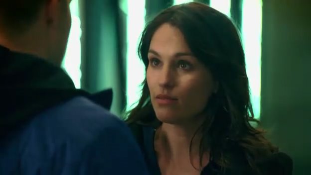 [Jules_Flashpoint+2x8+-+7.jpg]