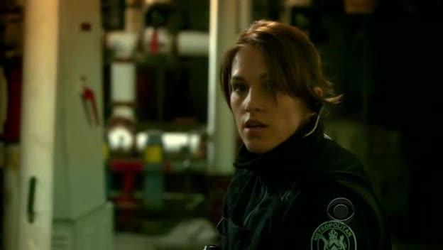 [Jules_Flashpoint+2x13+-+24.jpg]