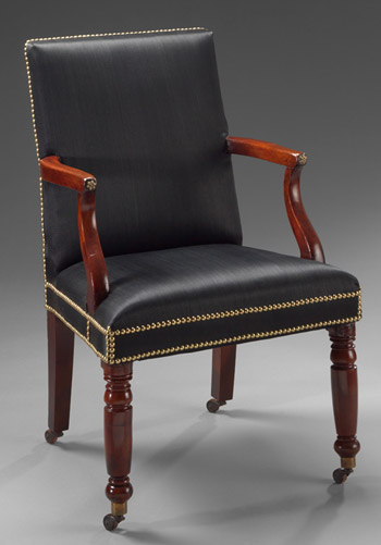 [Housechamberchair.jpg]