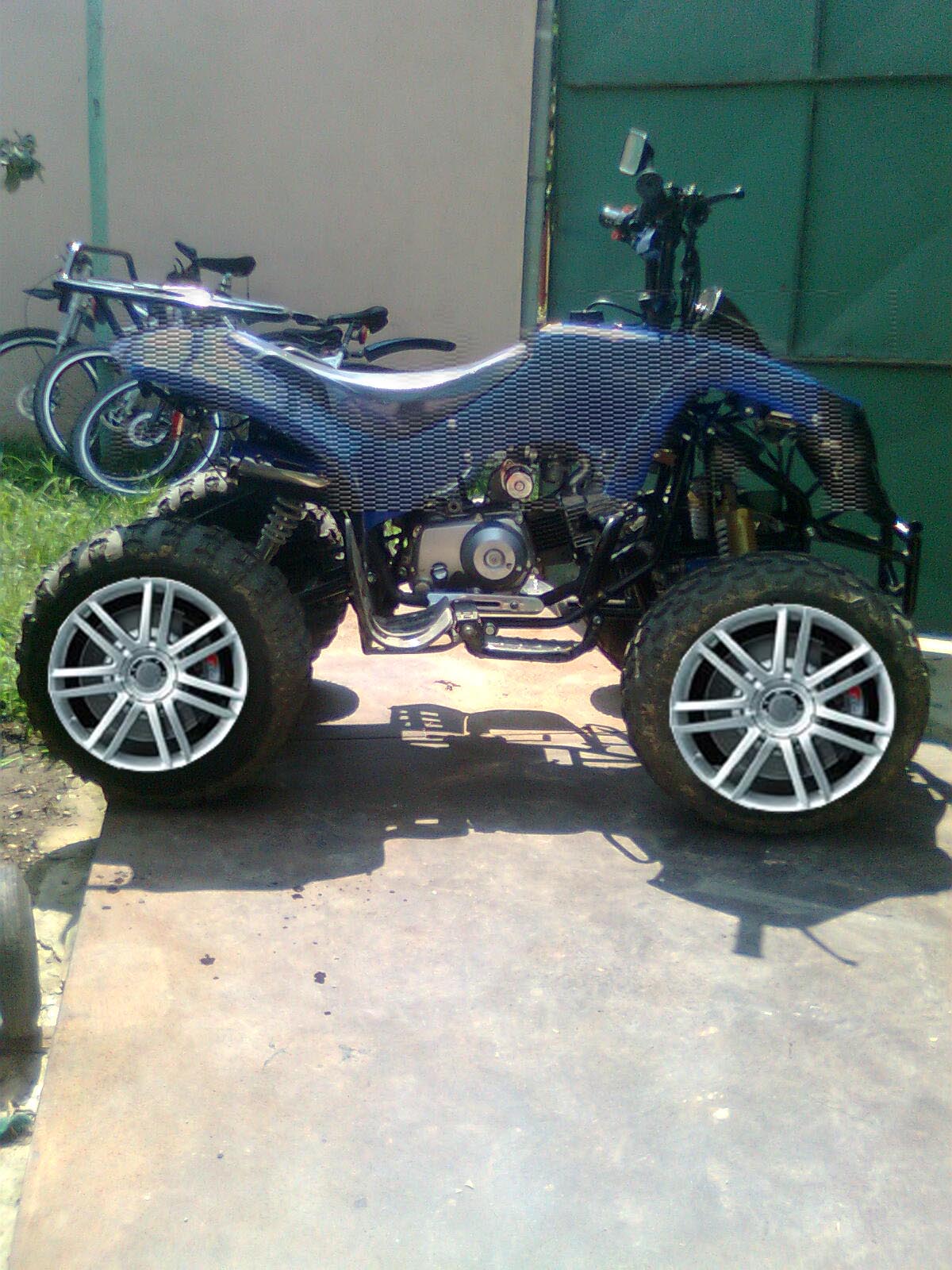 AlExXx CaR tUnInG my atv