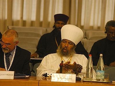 [Abune_Paulos--400x300.jpg]