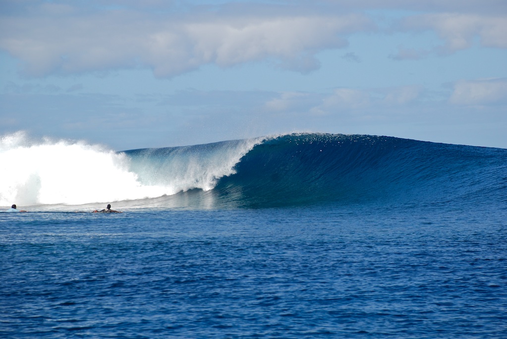 Live In Vivid Color... Bula from Fiji Pipe! July 1617th