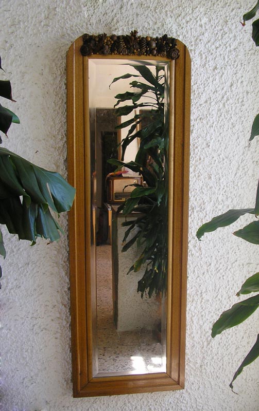 badulake de ana: REUTILIZANDO LA PUERTA DE UN ARMARIO