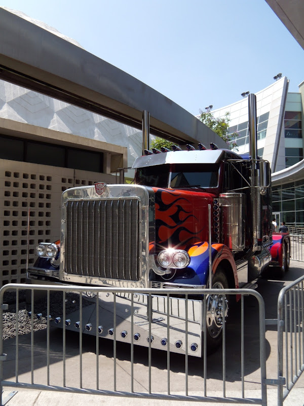 Original Transformers 2 Autobot Optimus Prime truck