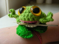 Free crochet frog pattern