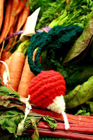 Free radish amigurumi crochet pattern